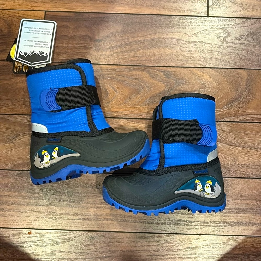 ICICLES Light-Up Winter Blue/Black Boots Baby Sz 9